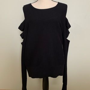 Cutout long sleeve sweater🖤